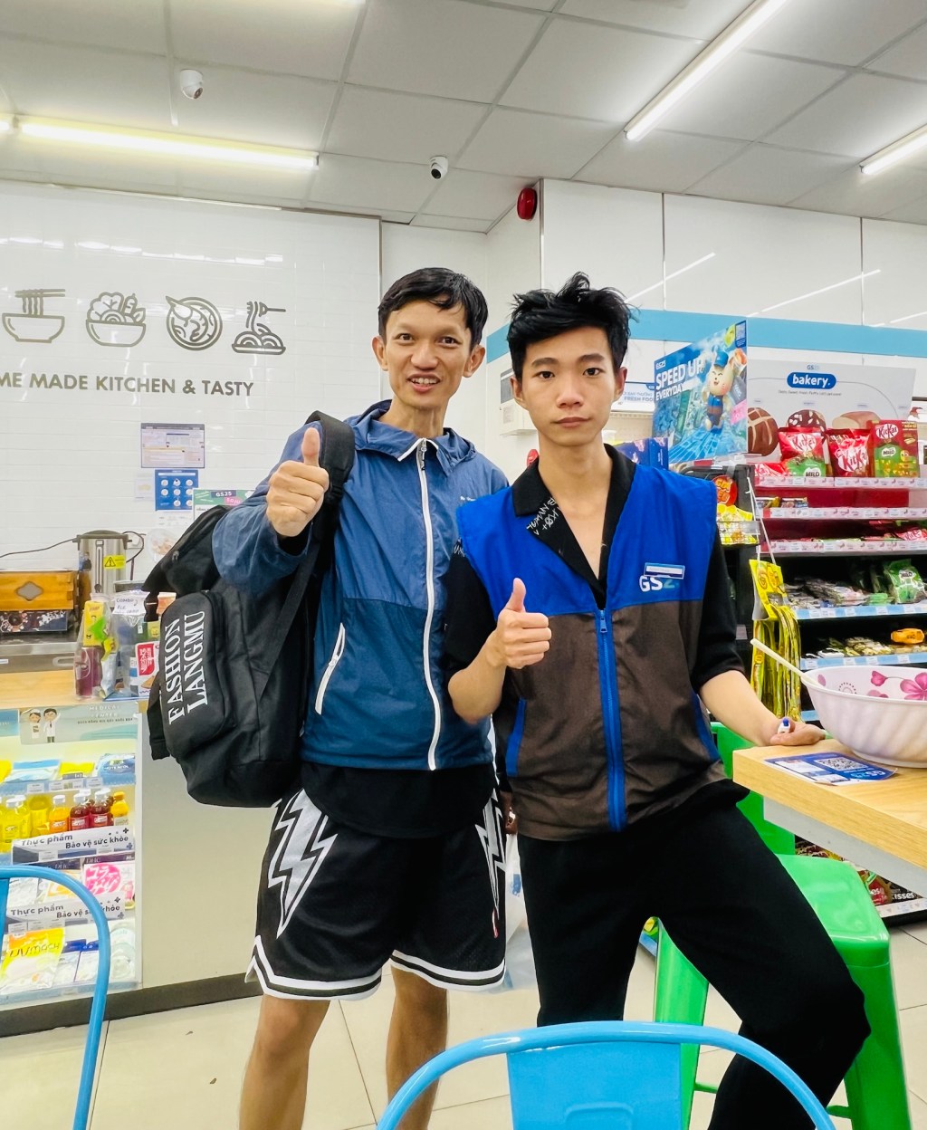 Tín hiệu vũ trụ nhắc Khoa quay lại với hành trình dạy tiếng Việt cho người nước ngoài