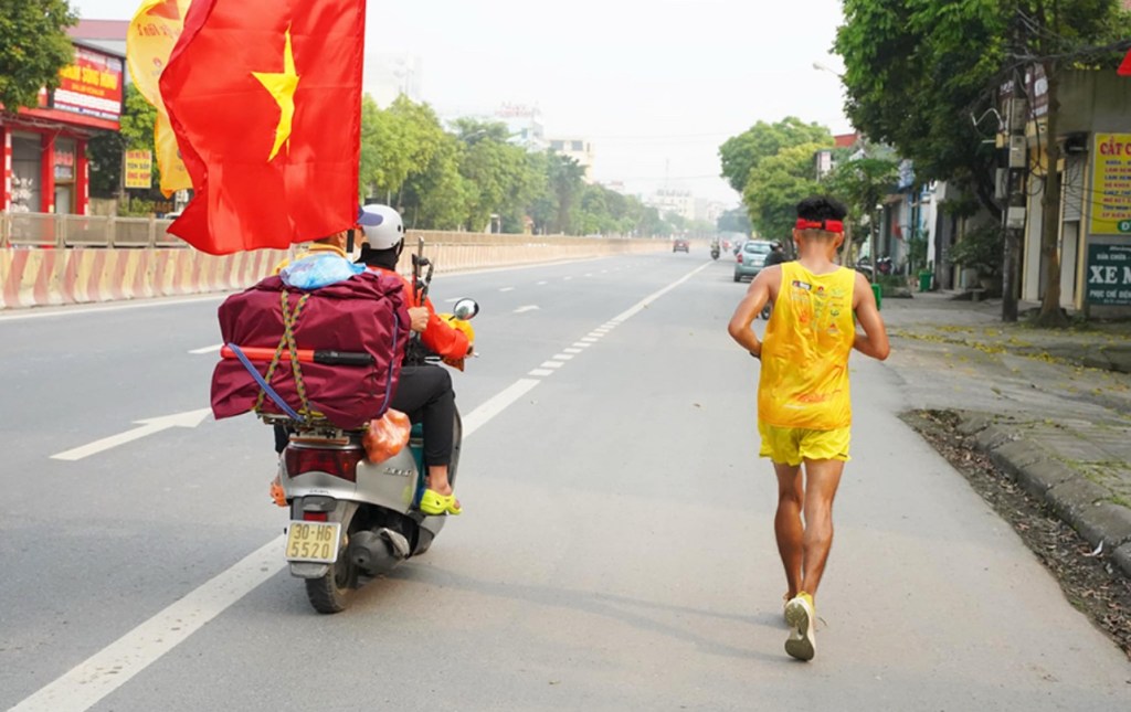 🏃♂️ Hành Trình chạy 🏃 xuyên Việt – Chào Mừng Quốc Khánh 2/9 🇻🇳 của dị nhân Nguyễn Văn Long